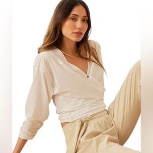 A Day Italy Cream That's A Wrap Technical Silk Top Size Small